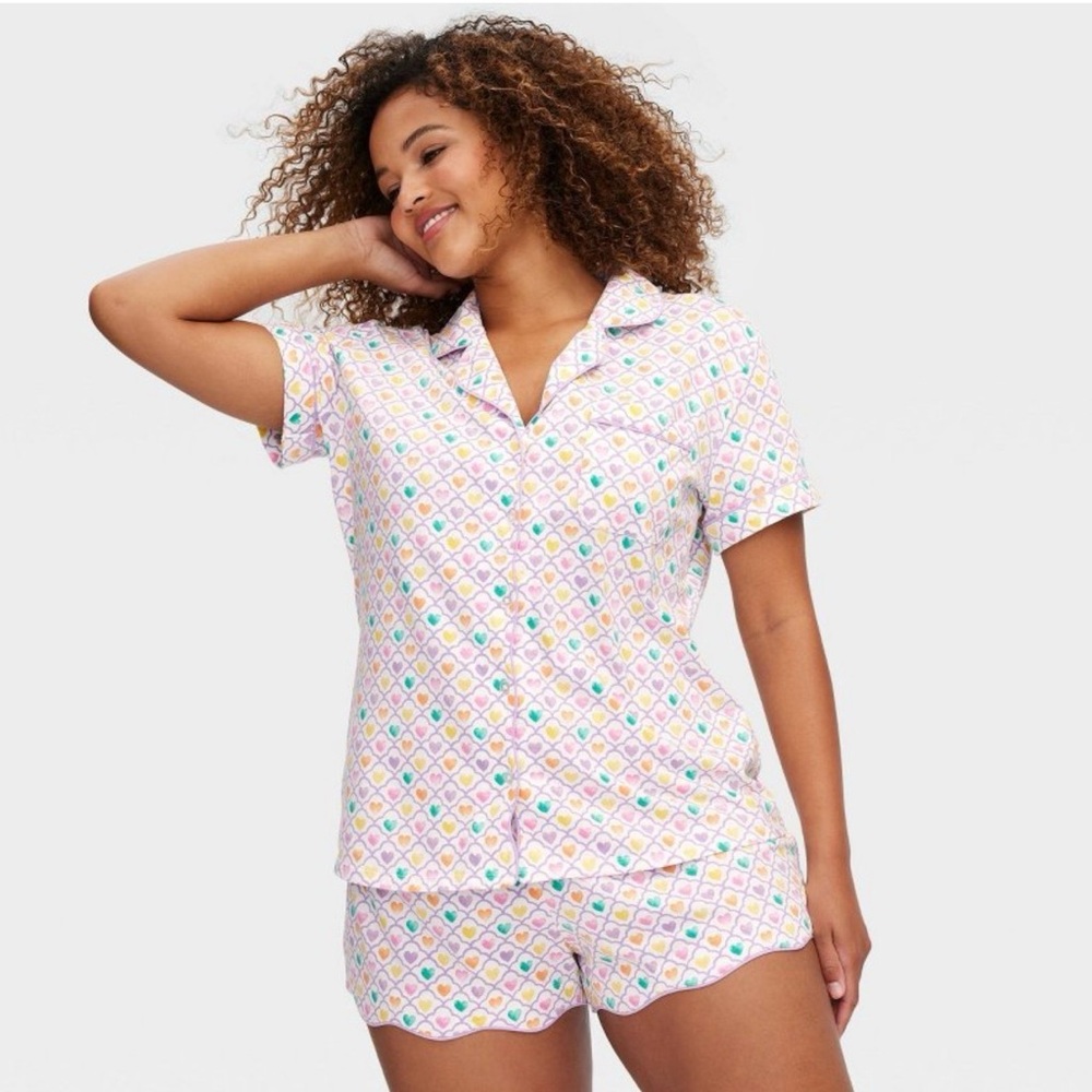 Roller Rabbit x Target Geo Hearts short sleeve shirt and shorts pajamas medium